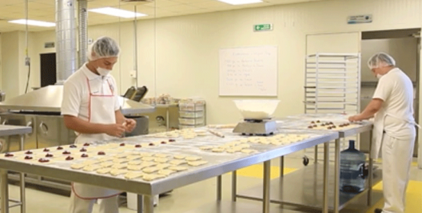 Fabricación de empanadas, Alere UANL